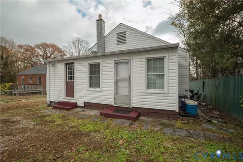 3057 Maury St, Richmond, VA 23224 photo 5