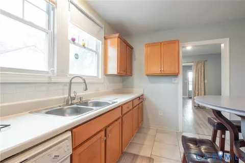 3057 Maury St, Richmond, VA 23224 photo 26