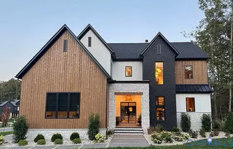 17421 Singing Bird Ct, Moseley, VA 23120