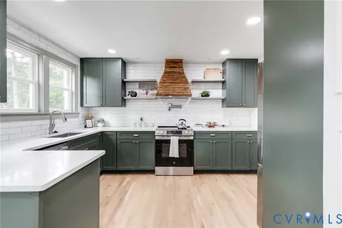 Kitchen - 14000 Westfield Rd, Midlothian, VA 23113 photo 1 of 3