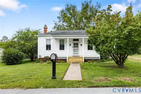 6615 Johnston St, South Chesterfield, VA 23803