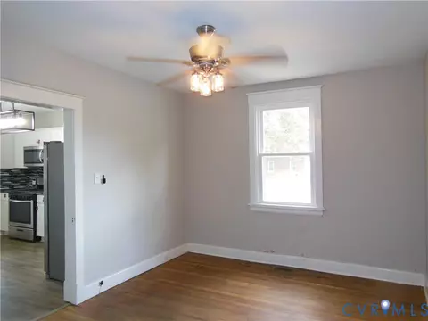 Living - 100 E Broad Rock Rd, Richmond, VA 23224 photo 4 of 5
