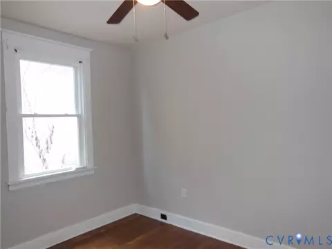 Bedroom - 100 E Broad Rock Rd, Richmond, VA 23224 photo 4 of 7