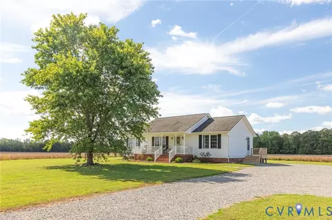 13263 Courtland Ln, Ruther Glen, VA 22546