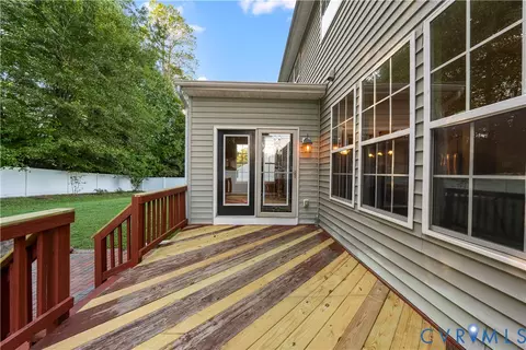 Exterior - 4512 Tosh Ln, Chester, VA 23831 photo 9 of 9