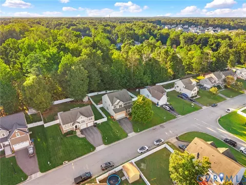 View/Area - 4512 Tosh Ln, Chester, VA 23831 photo 1 of 2