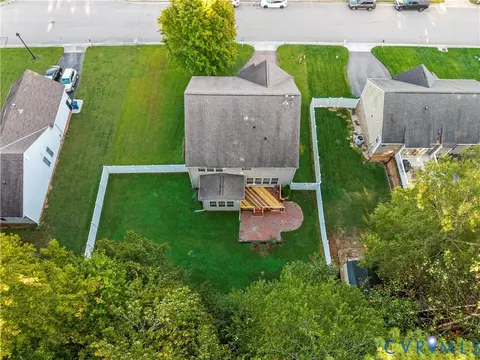 View/Area - 4512 Tosh Ln, Chester, VA 23831 photo 2 of 2