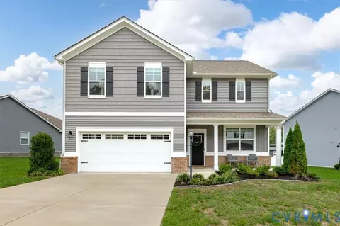 11912 Longtown Dr, Midlothian, VA 23112