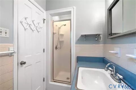 Bath - 10920 Stepney Rd, Chester, VA 23831 photo 1 of 2