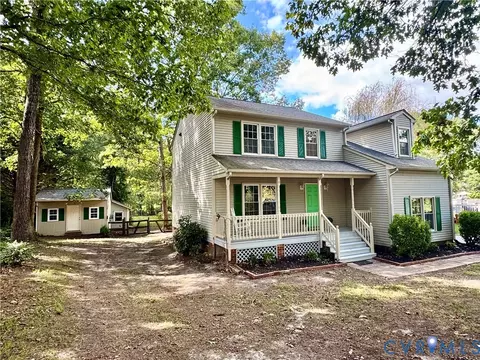 11018 Heathstead Rd, Chester, VA 23831 photo 3
