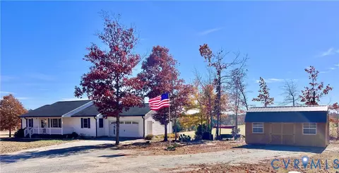 5022 Abilene Rd, Farmville, VA 23901