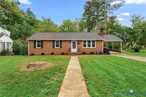 201 Crestwood Dr, Colonial Heights, VA 23834