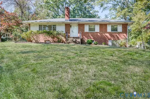 8179 Holly Ln, Mechanicsville, VA 23111