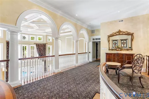 Entry Way - 2725 Stonegate Ct, Midlothian, VA 23113 photo 5 of 7