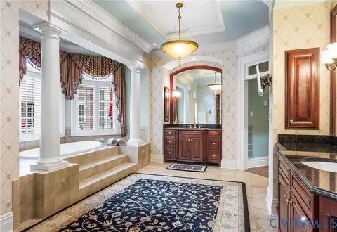 Bath - 2725 Stonegate Ct, Midlothian, VA 23113 photo 3 of 14