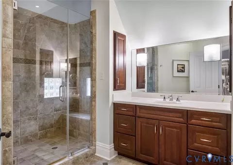 Bath - 2725 Stonegate Ct, Midlothian, VA 23113 photo 7 of 14