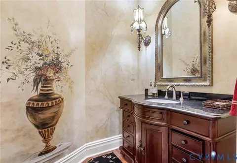 Bath - 2725 Stonegate Ct, Midlothian, VA 23113 photo 2 of 14