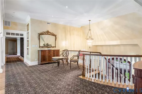 Entry Way - 2725 Stonegate Ct, Midlothian, VA 23113 photo 4 of 7
