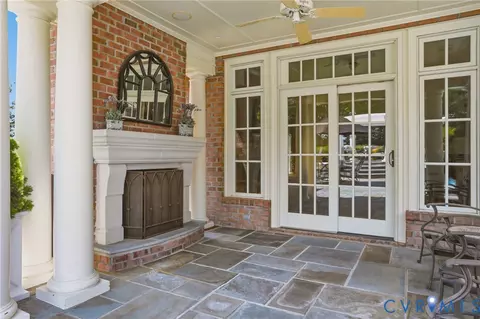Exterior - 2725 Stonegate Ct, Midlothian, VA 23113 photo 12 of 17