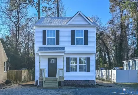 1213 Kirby St, West Point, VA 23181