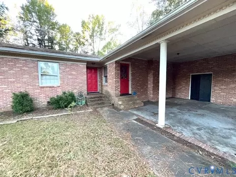 23048 Captain John Rd, Courtland, VA 23837