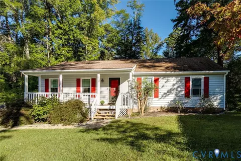 9809 Laurandrew Ct, Glen Allen, VA 23228