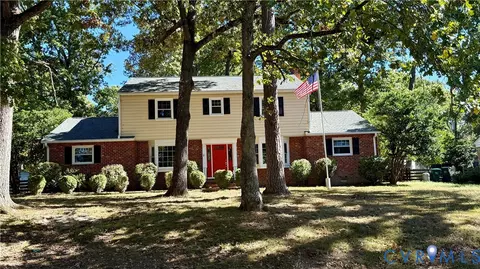 805 Lakewater Dr, Henrico, VA 23229