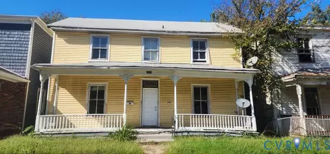 1131 Wilcox St, Petersburg, VA 23803