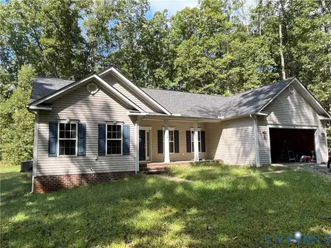 3130 Travis Ln, Bumpass, VA 23024