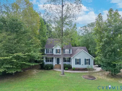 5117 Jenkins Forest Ln, Sandston, VA 23150