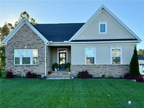 3812 Seasons Ln, Richmond, VA 23223