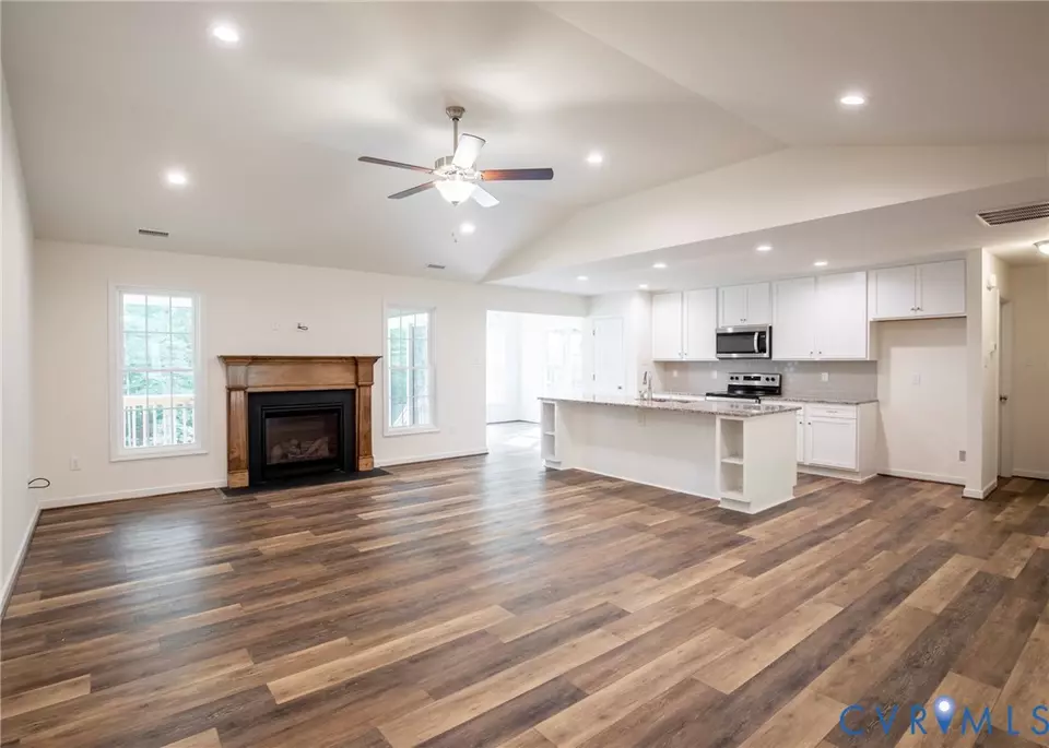 Living - 2214 Walnut Tree Blvd, Powhatan, VA 23139 photo 5 of 5