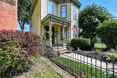 533 High St, Petersburg, VA 23803