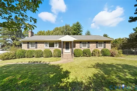 7108 Peach Orchard Ln, Mechanicsville, VA 23111