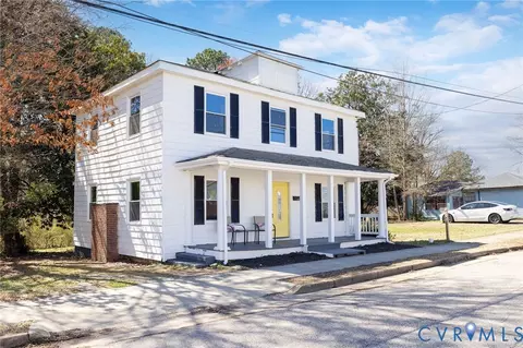 1128 Palm St, Hopewell, VA 23860