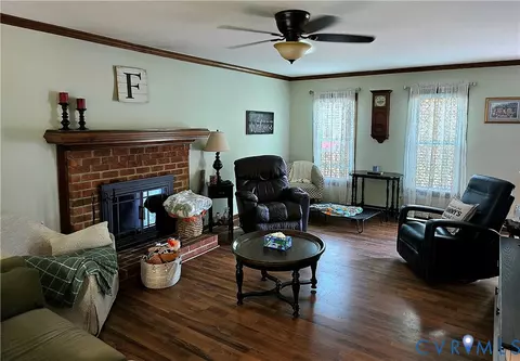 13305 Pointer Ridge Ter, Midlothian, VA 23112 photo 2