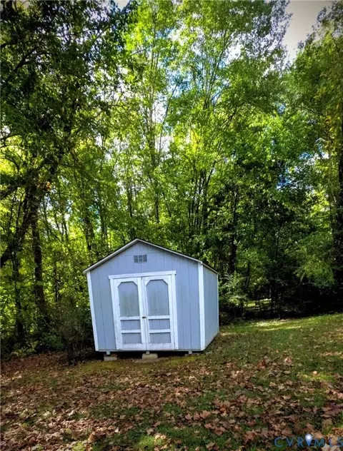 2519 Buckner Rd, Bumpass, VA 23024 photo 5