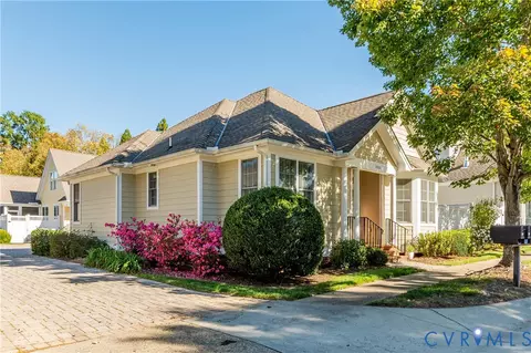 9300 Amberleigh Cir, North Chesterfield, VA 23236