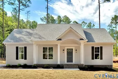 162 Tradewind Xing, Bracey, VA 23919