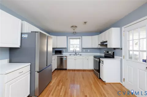Kitchen - 11515 Patillo Rd, Dewitt, VA 23840 photo 1 of 3