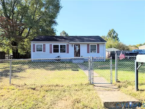 121 E Magruder St, Sandston, VA 23150