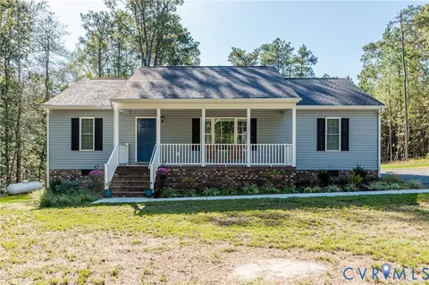 710 Faucetts Rd, Tappahannock, VA 22560