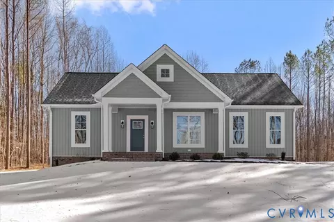 3823 Evans Creek Rd, Brodnax, VA 23920