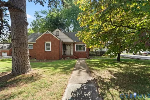 3008 W Broadway, Hopewell, VA 23860