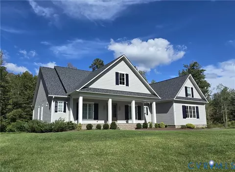 7178 Canopy Cir, New Kent, VA 23124