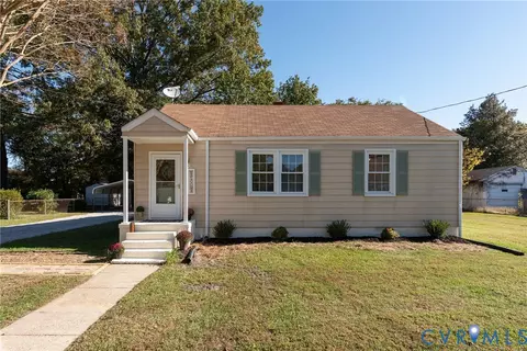 513 Miles Ave, Hopewell, VA 23860