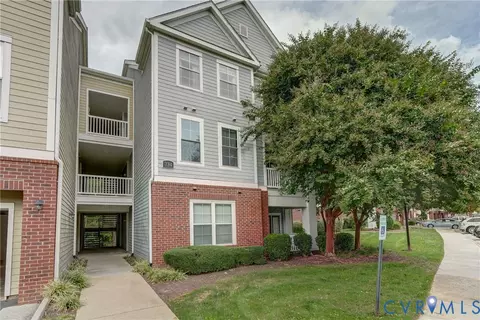 734 Bristol Village Dr #305, Midlothian, VA 23114