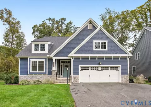 12422 N Crossing Dr, Manakin Sabot, VA 23103