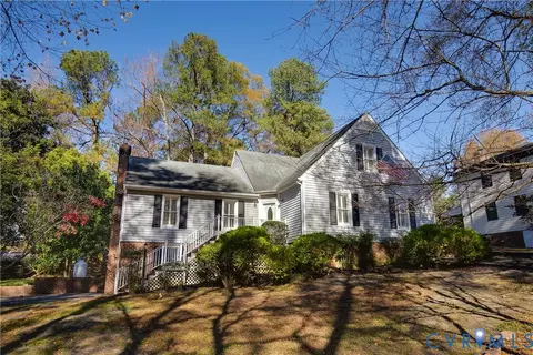 2350 Lancashire Dr, North Chesterfield, VA 23235