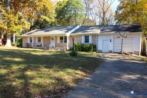207 Chiappa Rd, Sandston, VA 23150